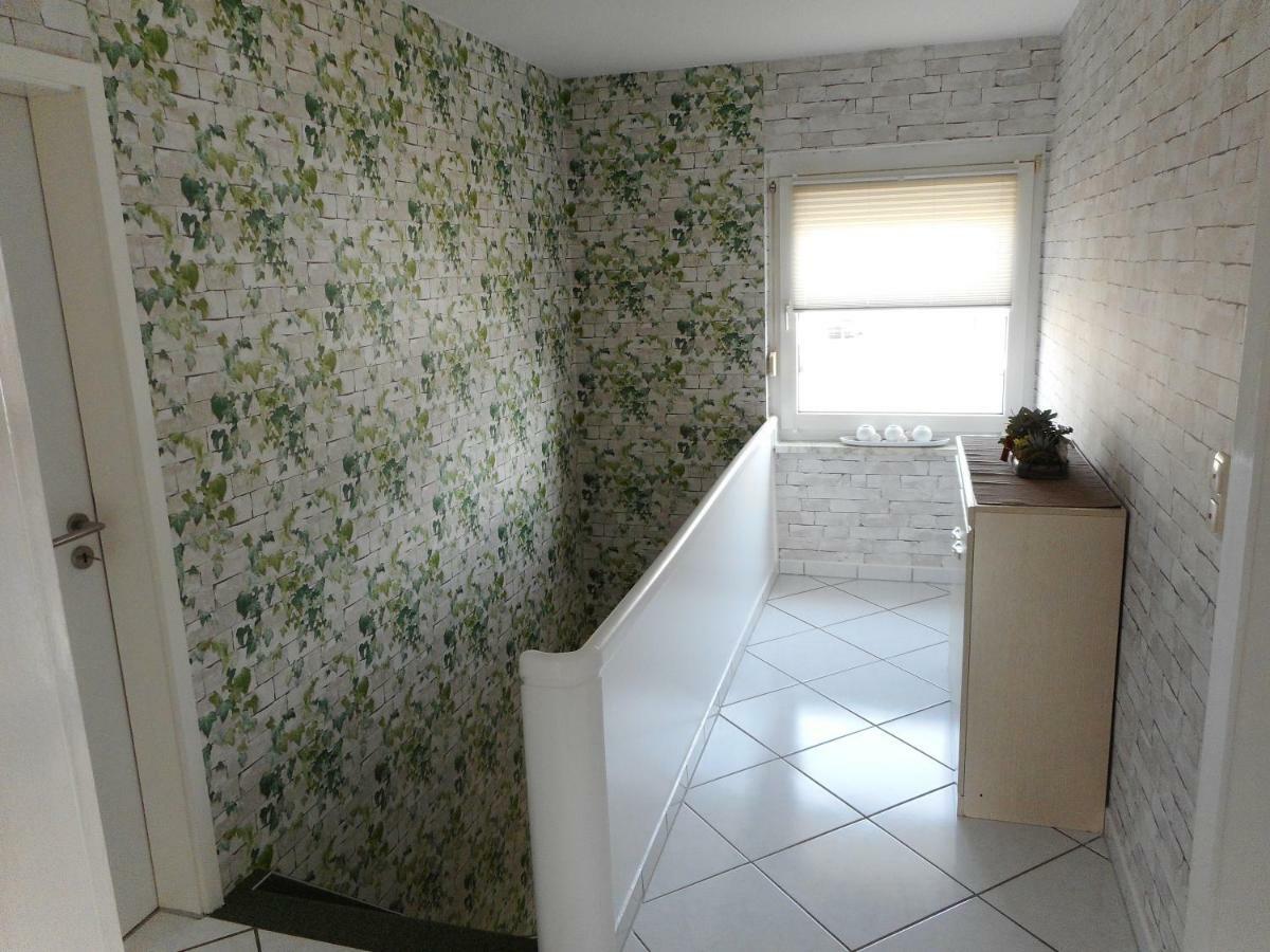 Modernes Ferienhaus Der Besonderen Art Mit Garten Lohne  Exterior foto