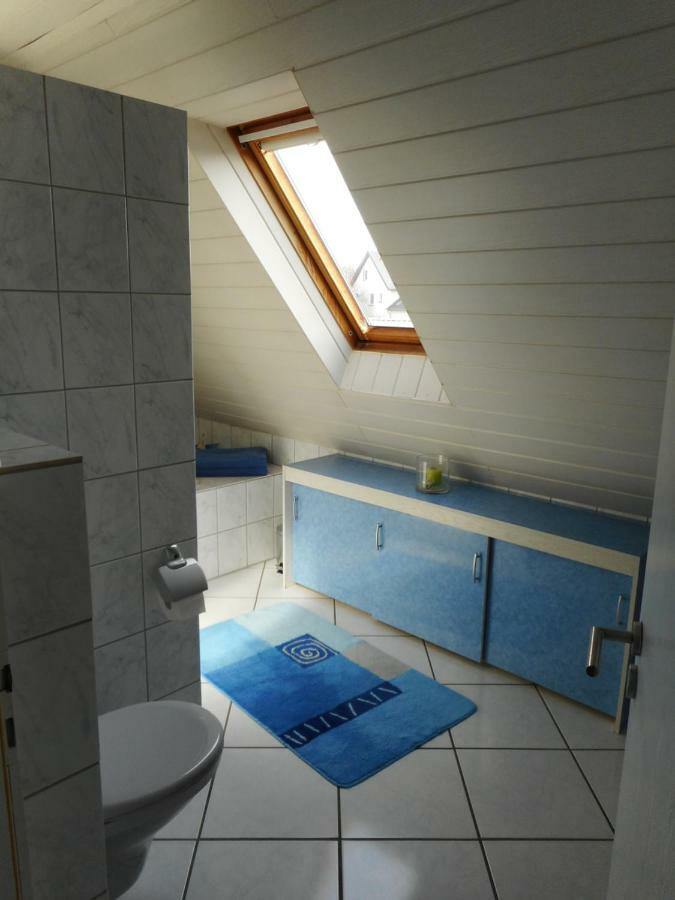 Modernes Ferienhaus Der Besonderen Art Mit Garten Lohne  Exterior foto
