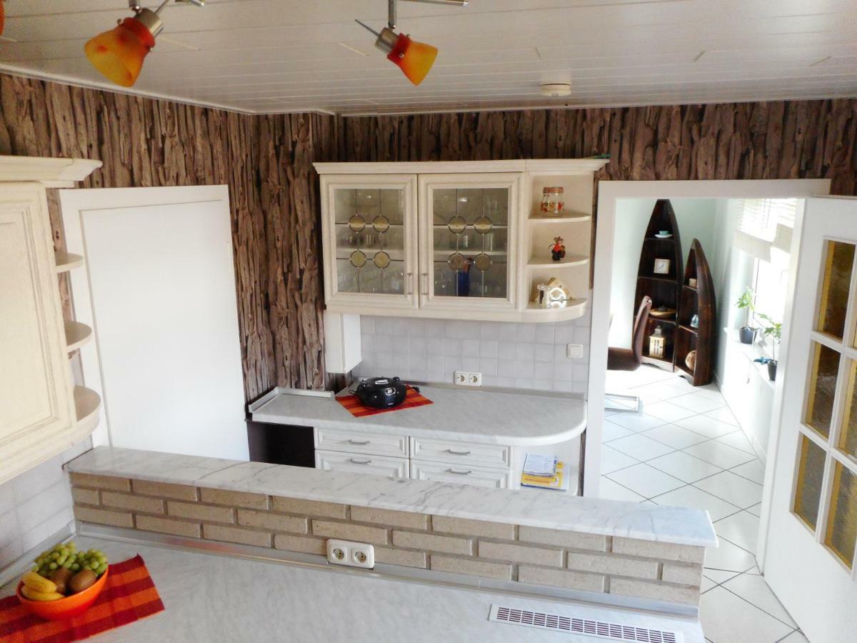 Modernes Ferienhaus Der Besonderen Art Mit Garten Lohne  Exterior foto